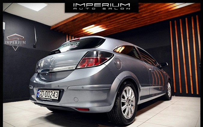 Opel Astra cena 13900 przebieg: 264000, rok produkcji 2007 z Praszka małe 379